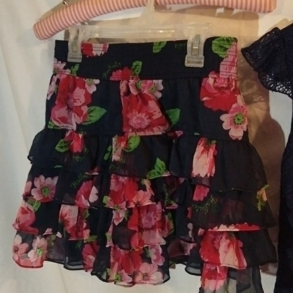 Skirt hollister and top glitter girl